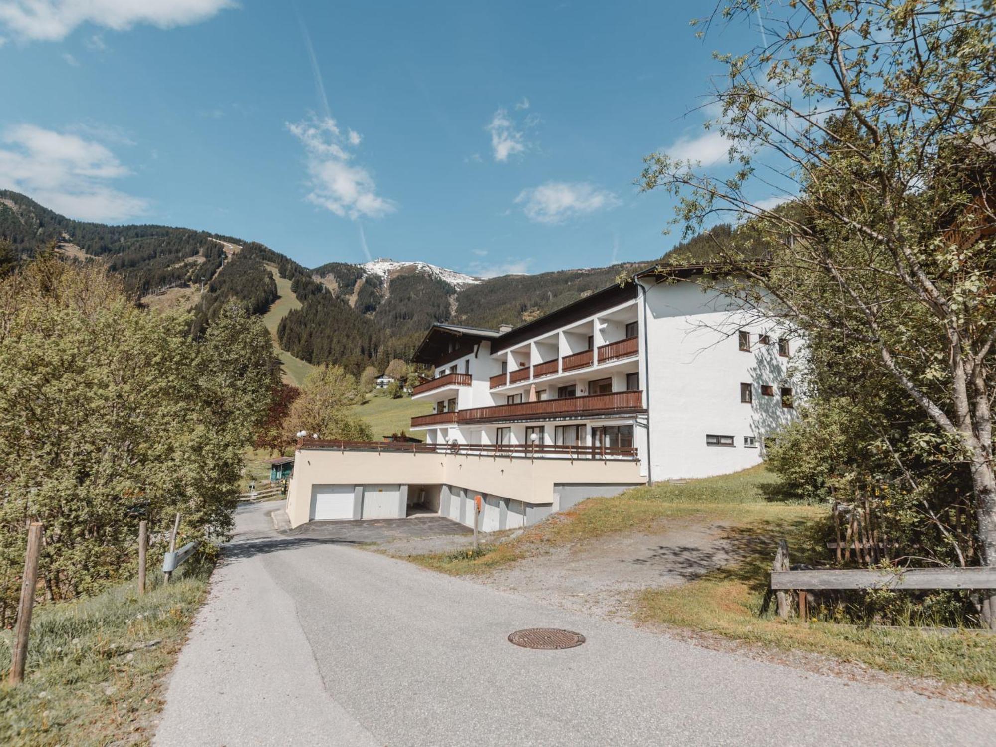 Apartment Sunshine Top 12 By Interhome Zell am See Exteriör bild