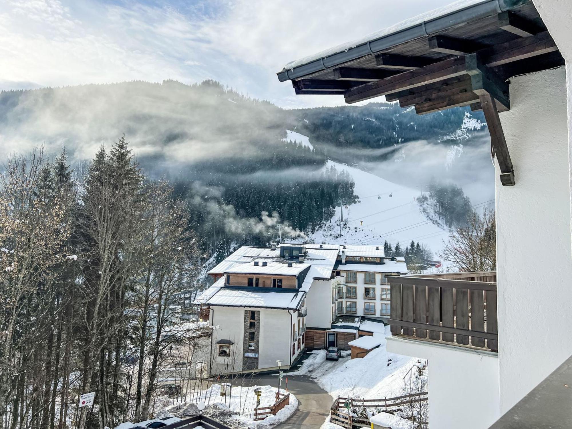 Apartment Sunshine Top 12 By Interhome Zell am See Exteriör bild